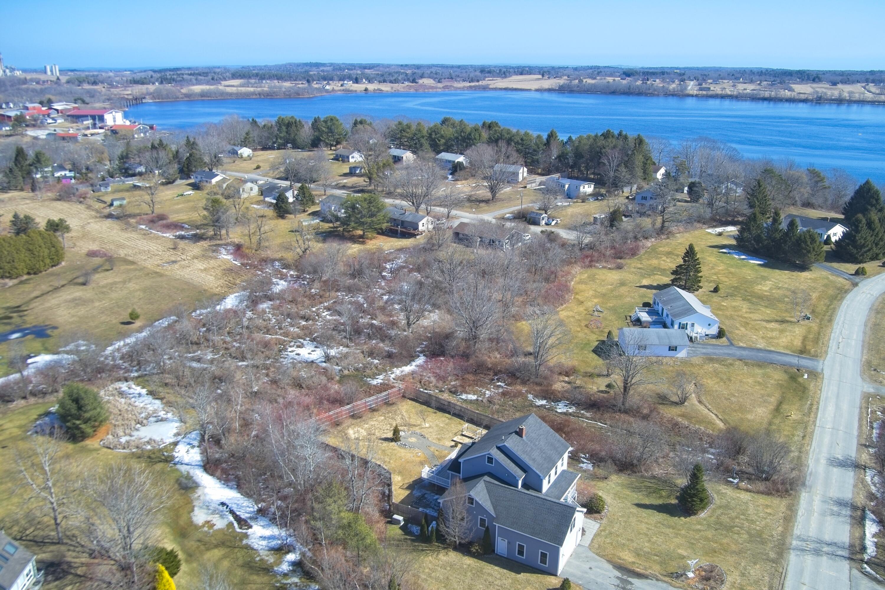 36 Bobolink Lane