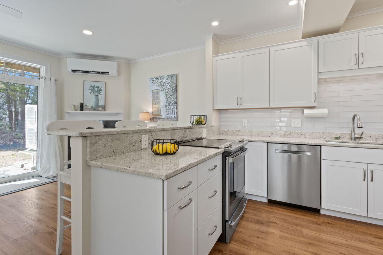 25 Preservation Lane UNIT 12, South Portland, ME, 04106