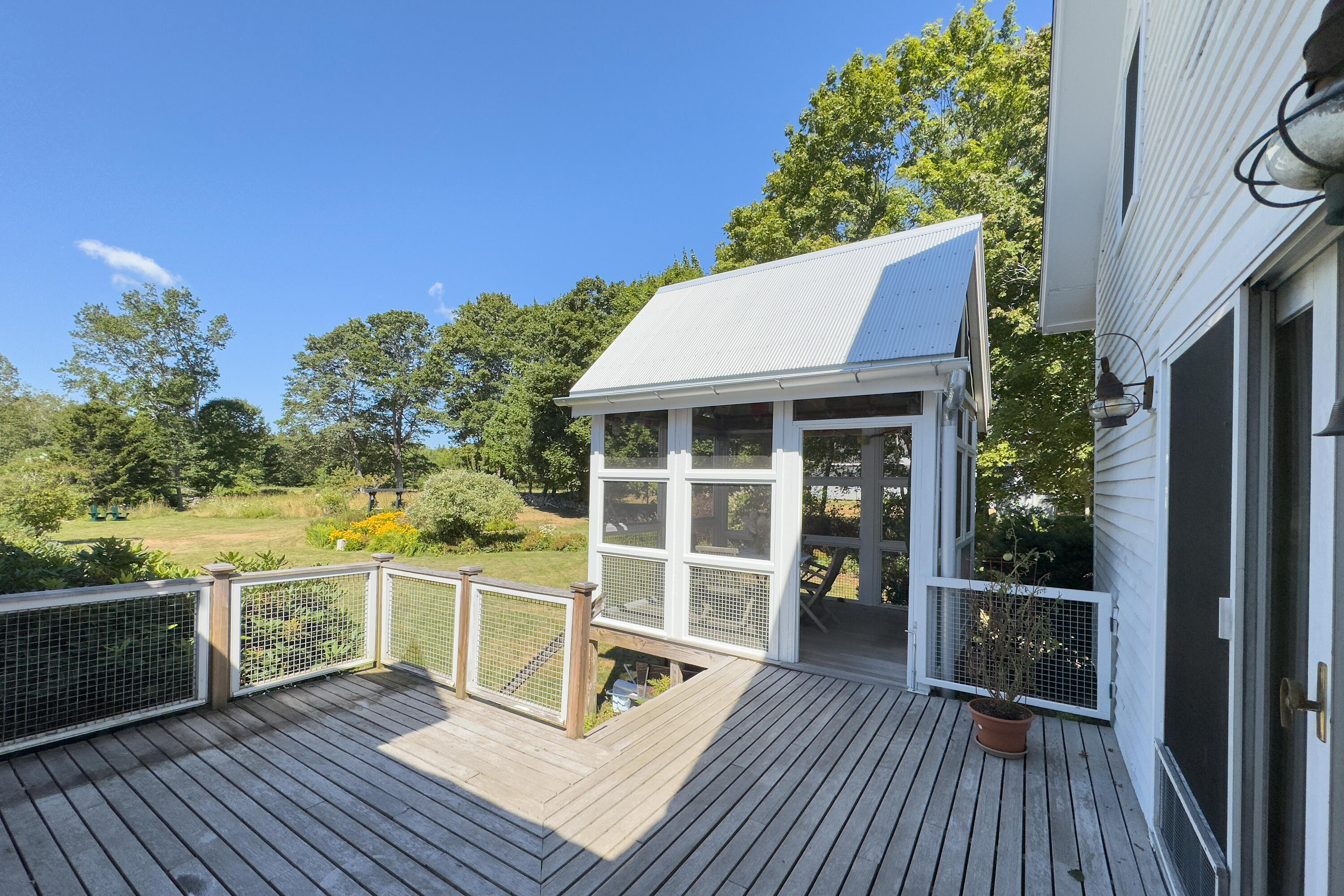 15 Port Clyde Road