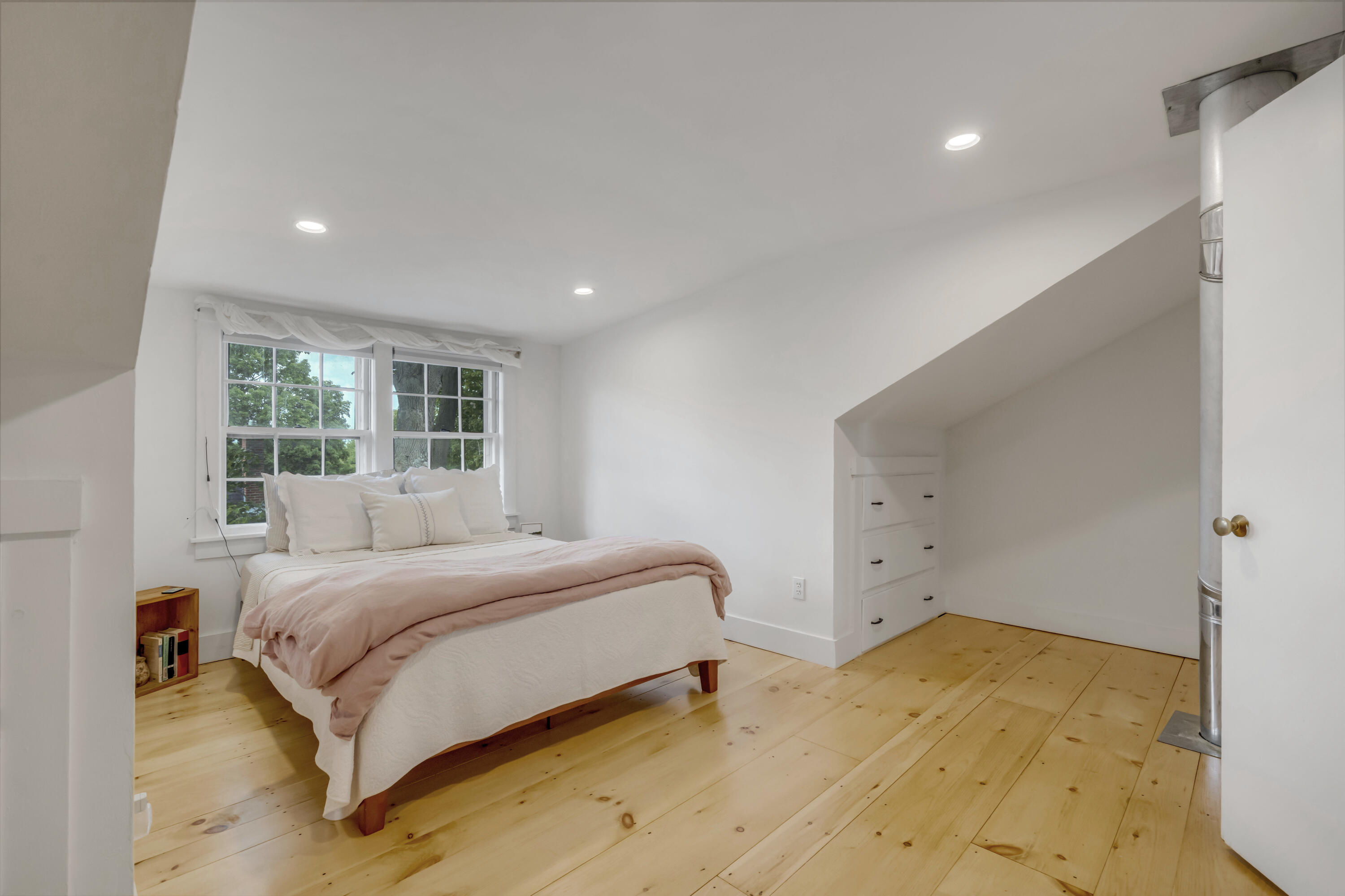 3rd Floor Bedroom