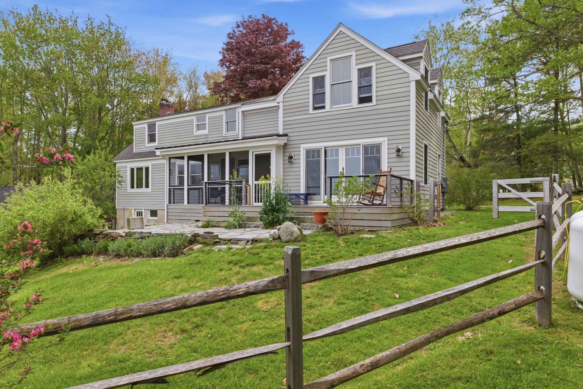 124 Phipps Point Road, Woolwich, ME 04579 Screen porch