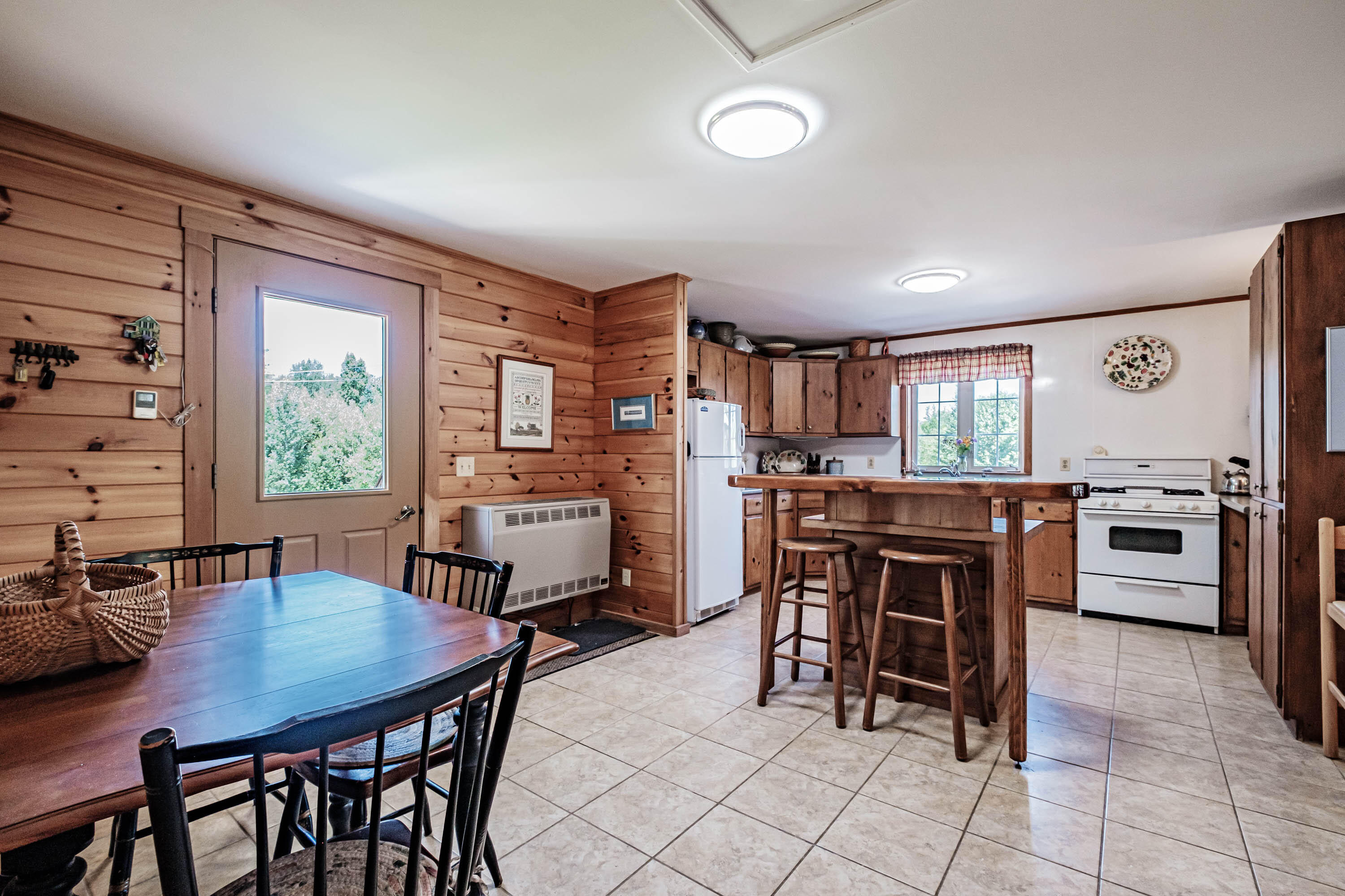 105 Maki Lane, Greenwood, ME, 04255