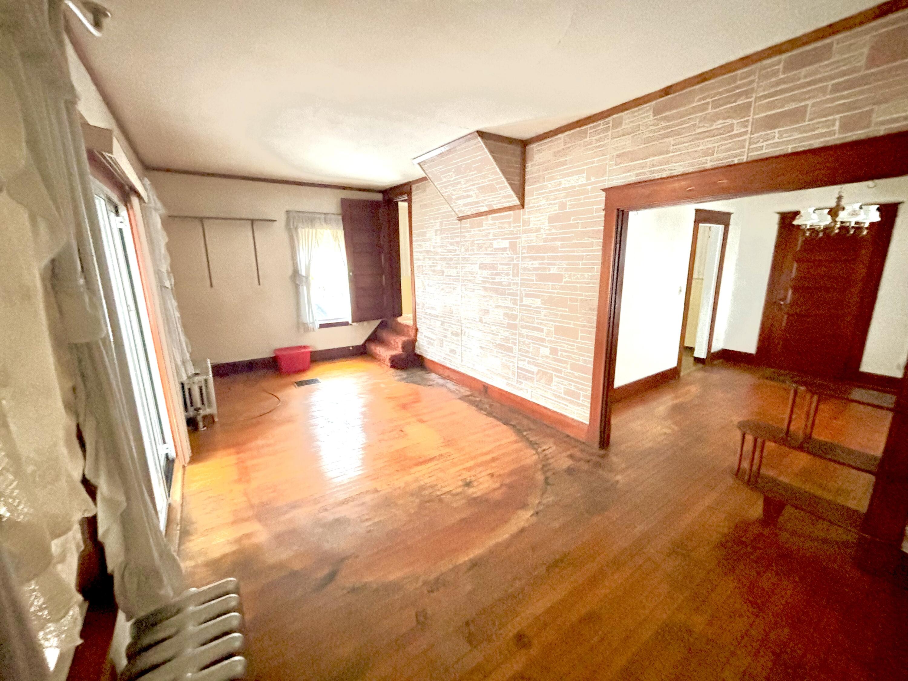 34 Lincoln Street, Millinocket, ME, 04462