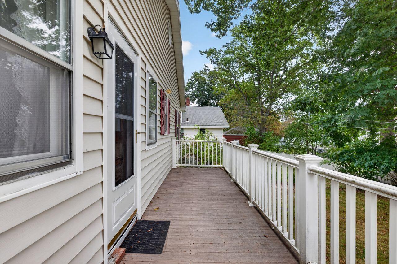 7 Bateman Street, Sanford, ME 04073 3G0A0446