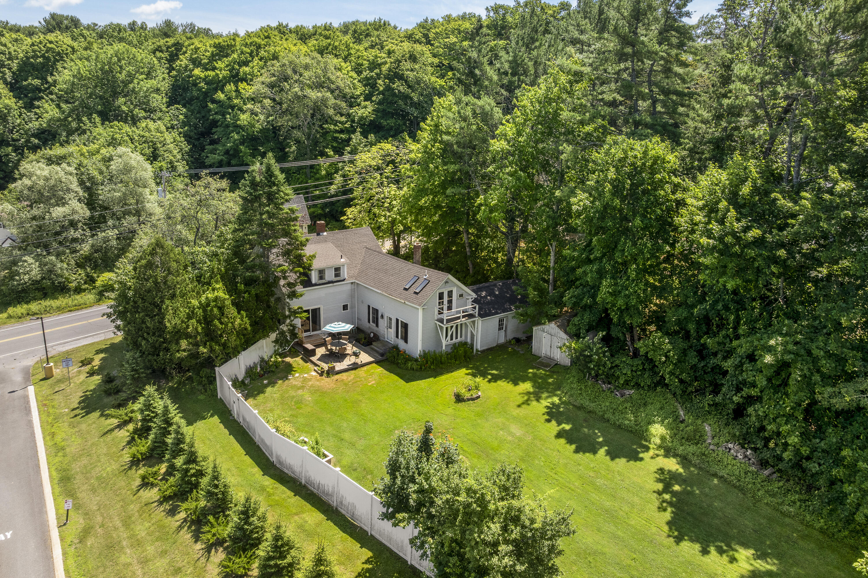 Damariscotta Real Estate – Homes for Sale in a Classic Coastal Town