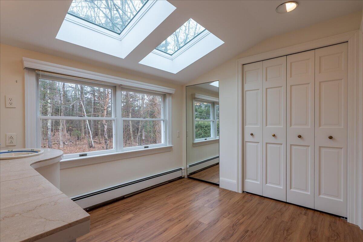 200 Mistic Avenue, Rockport, ME, 04856