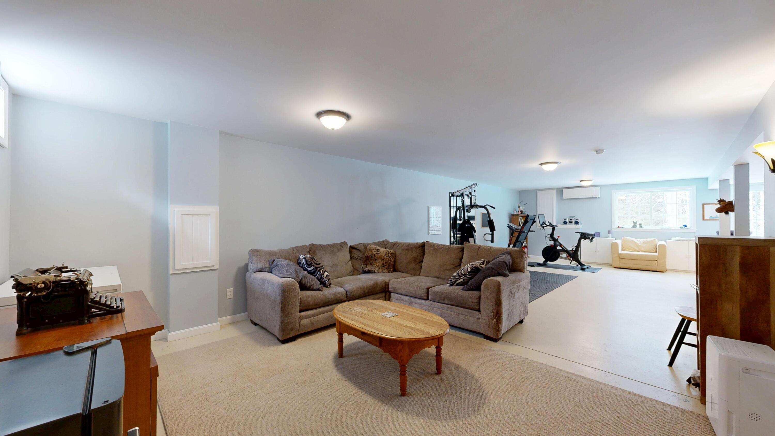 141 Bradbury Road, Lewiston, ME, 04240