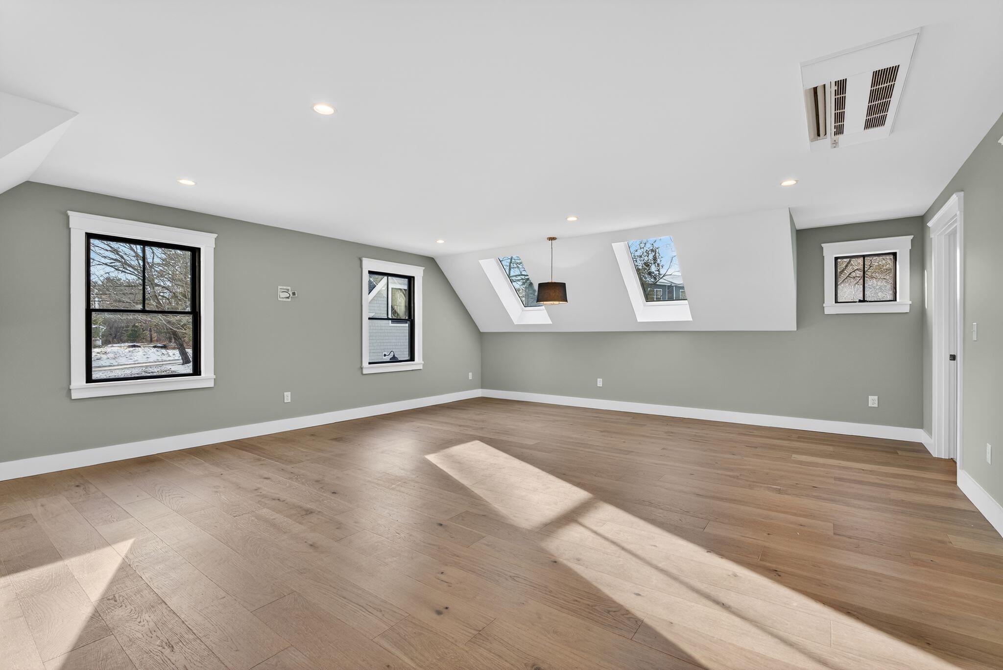 142 Main Street, Kennebunkport, ME, 04046