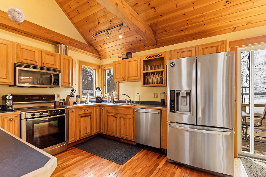 72 Jones Road, Vassalboro, ME, 04989