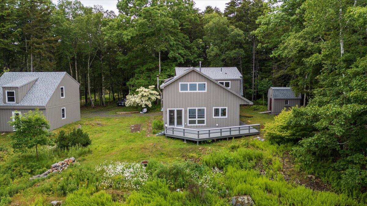 391 Main Road, Islesboro, ME, 04848
