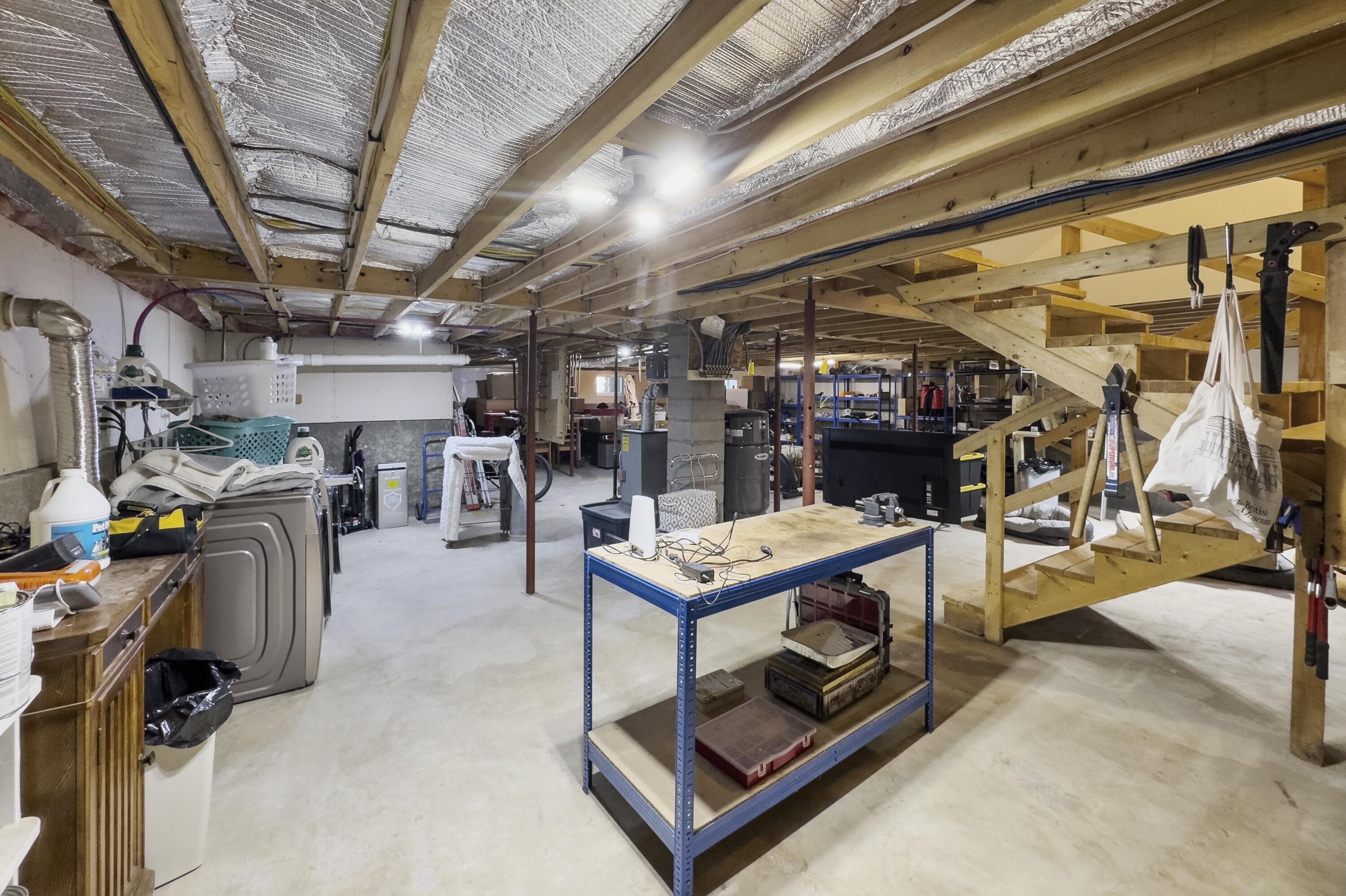 36 Bobolink Lane