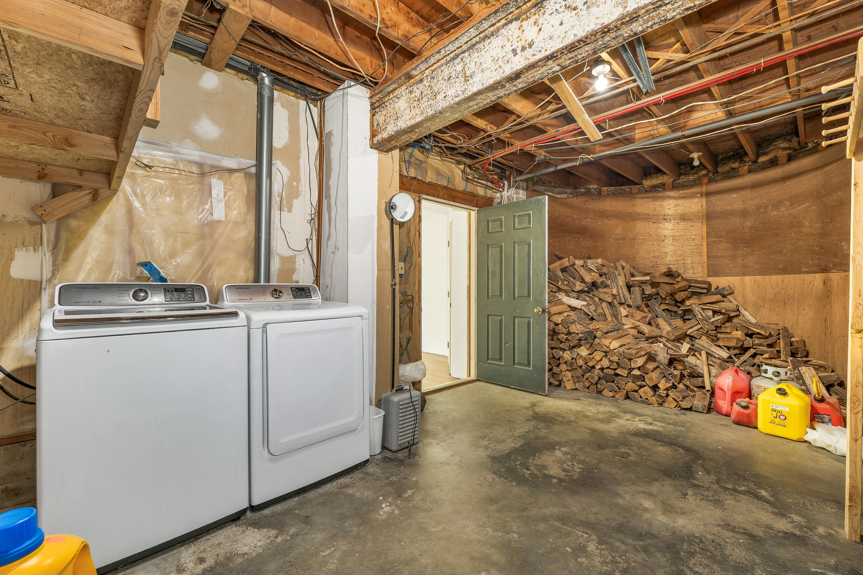 15 Lois Lane, Sweden, ME, 04040