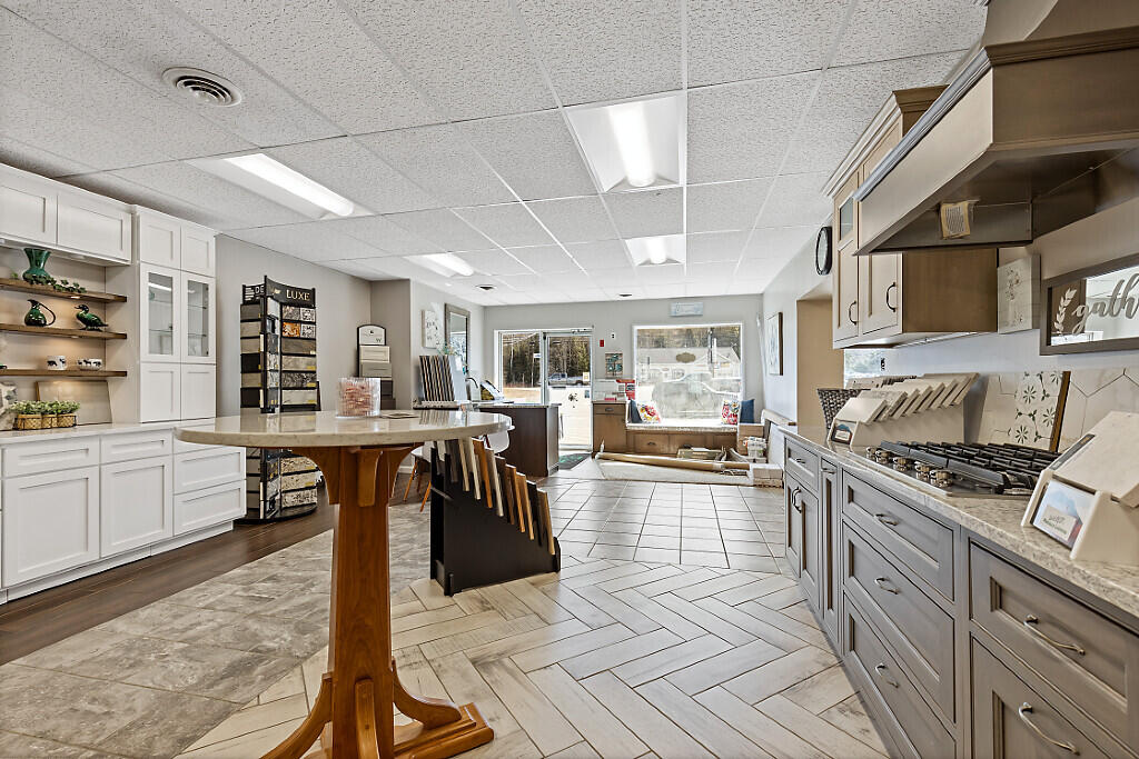 413 Wilton Road, Farmington, ME, 04938