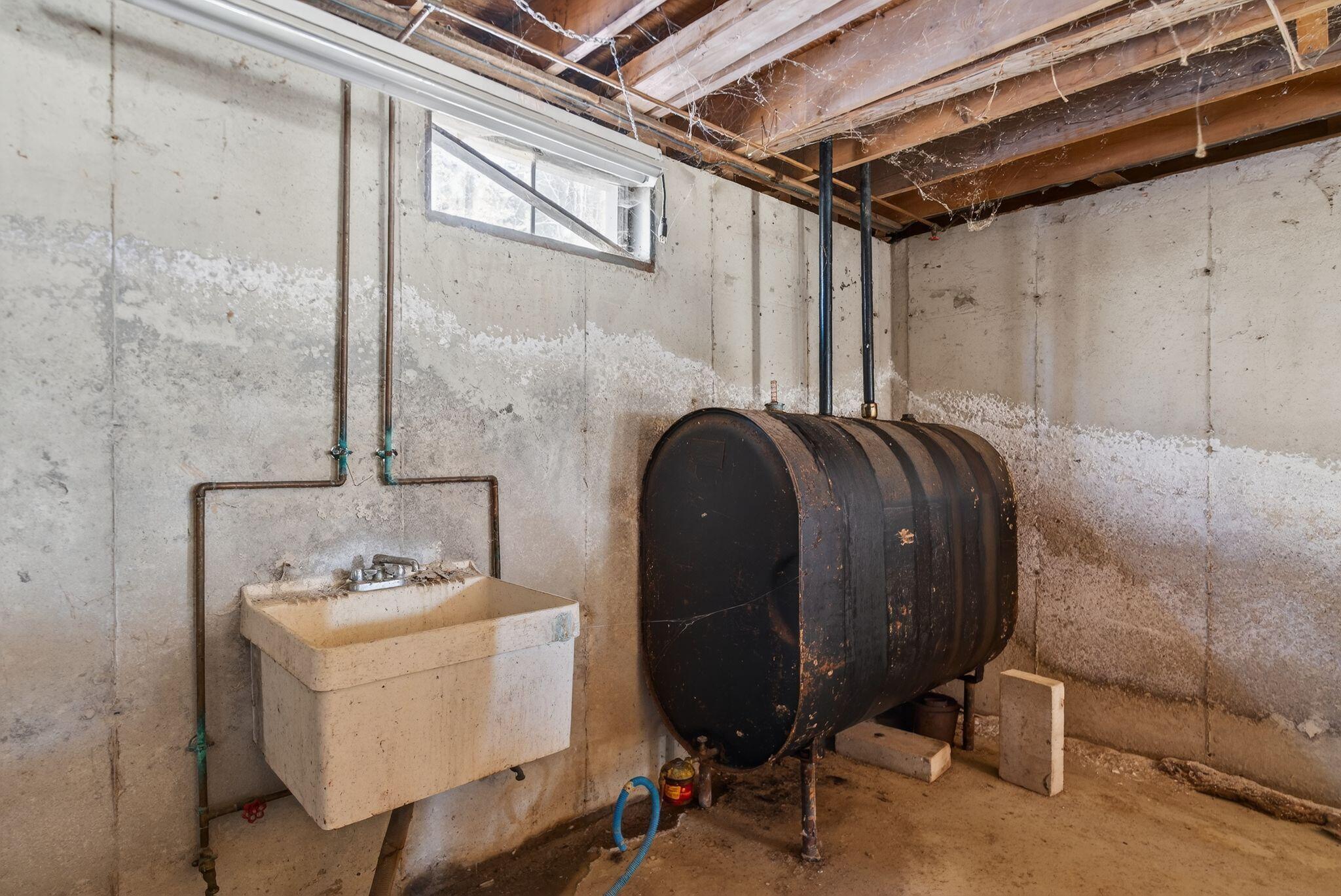 127 Gardiner Road, Wiscasset, ME, 04578