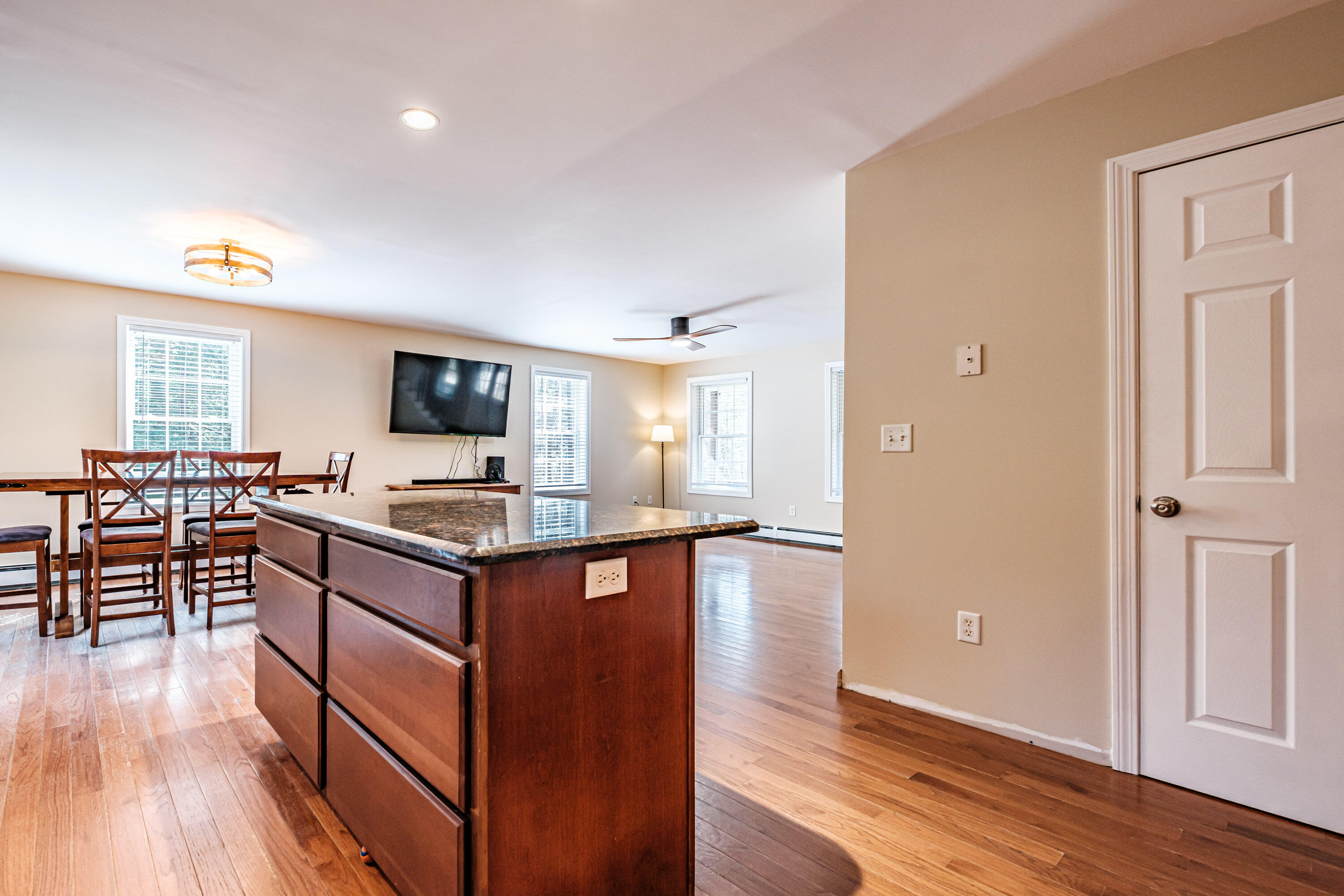 121 Shore Road, Sebago, ME, 04029