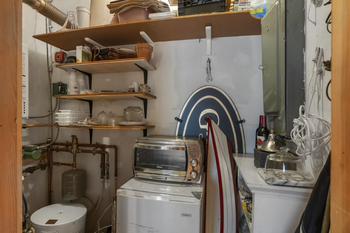 10 Mckown Street, Boothbay Harbor, ME, 04538