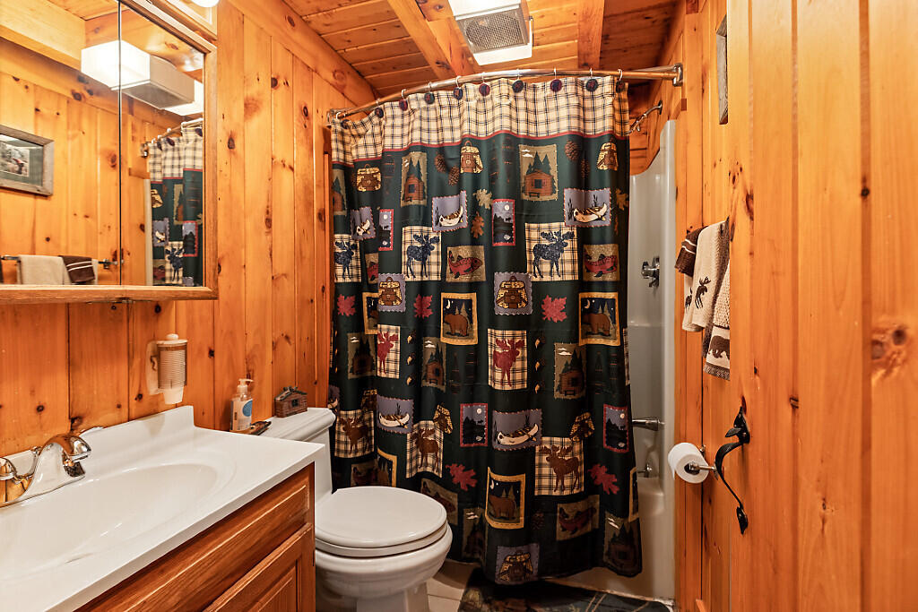 11 Woods Road, Dallas Plt, ME, 04970