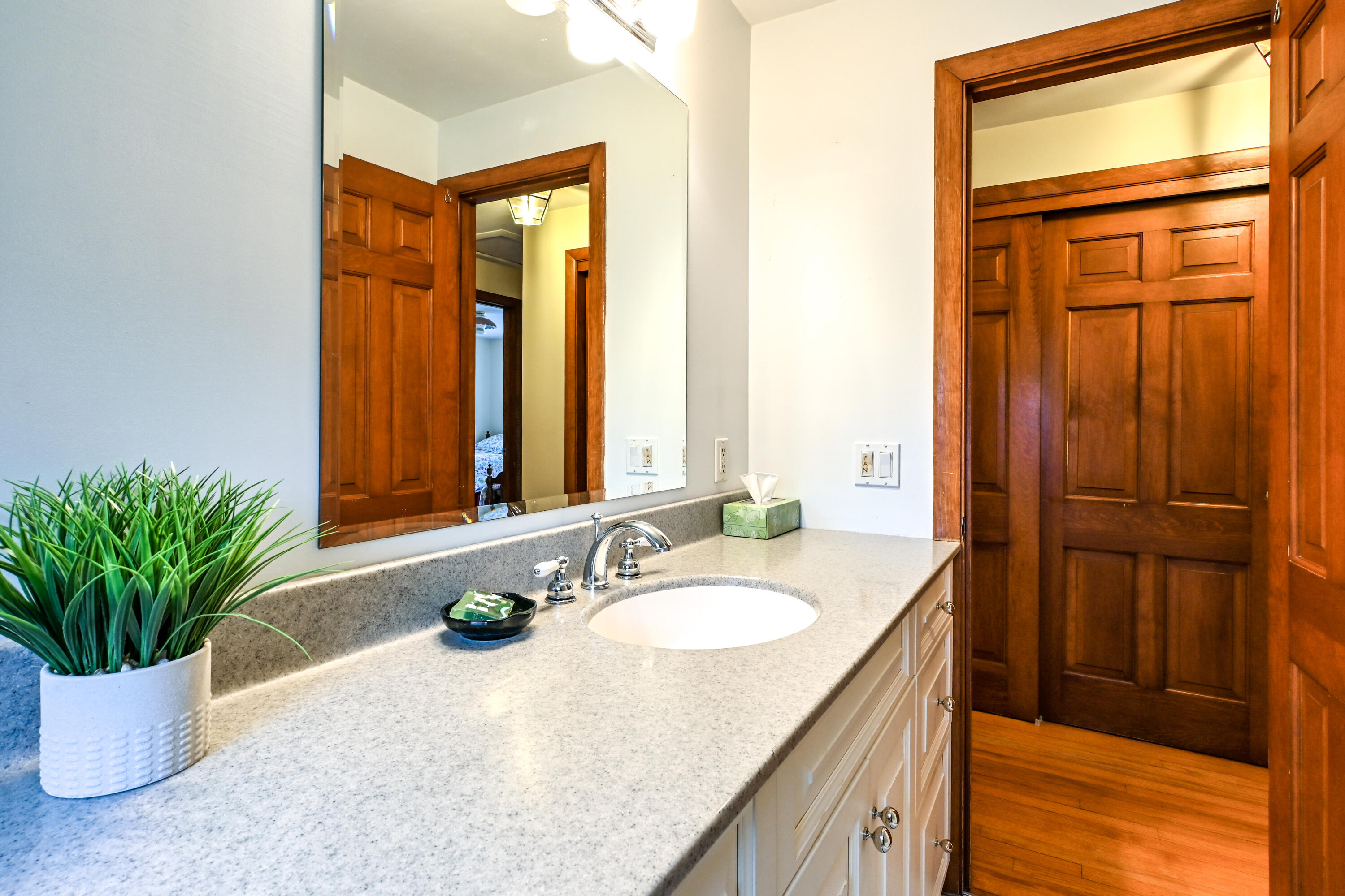 31 Vernon Road, Cape Elizabeth, ME, 04107