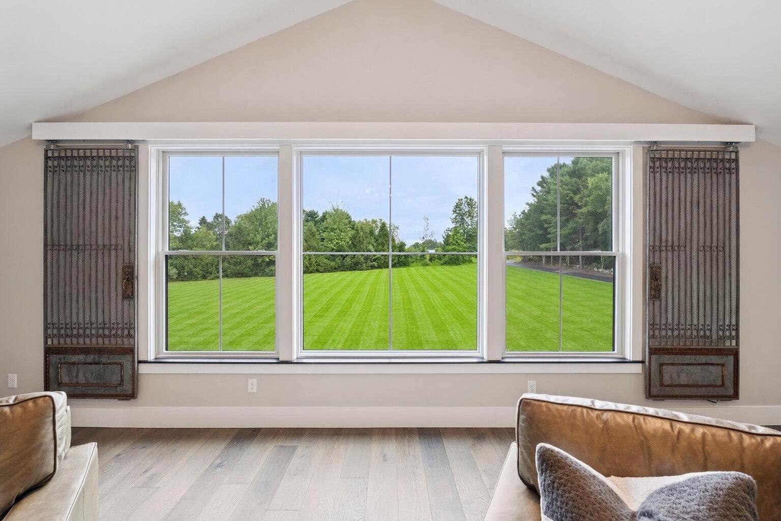 440 Blackstrap Road, Falmouth, ME, 04105