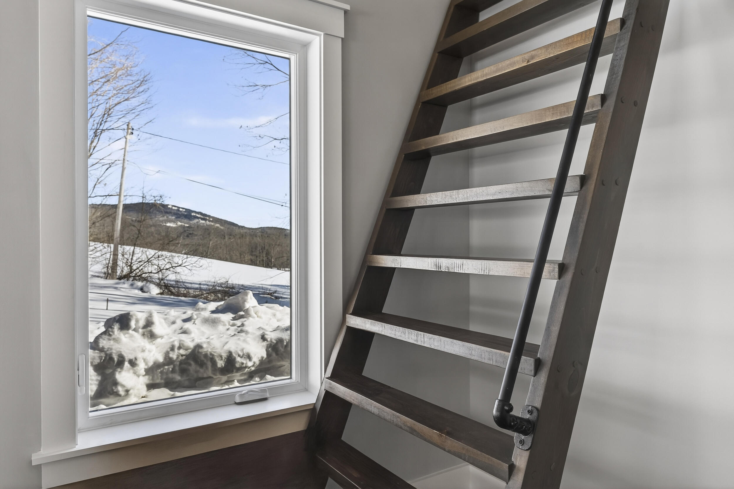 295 Mount Mica Road, Paris, ME, 04281