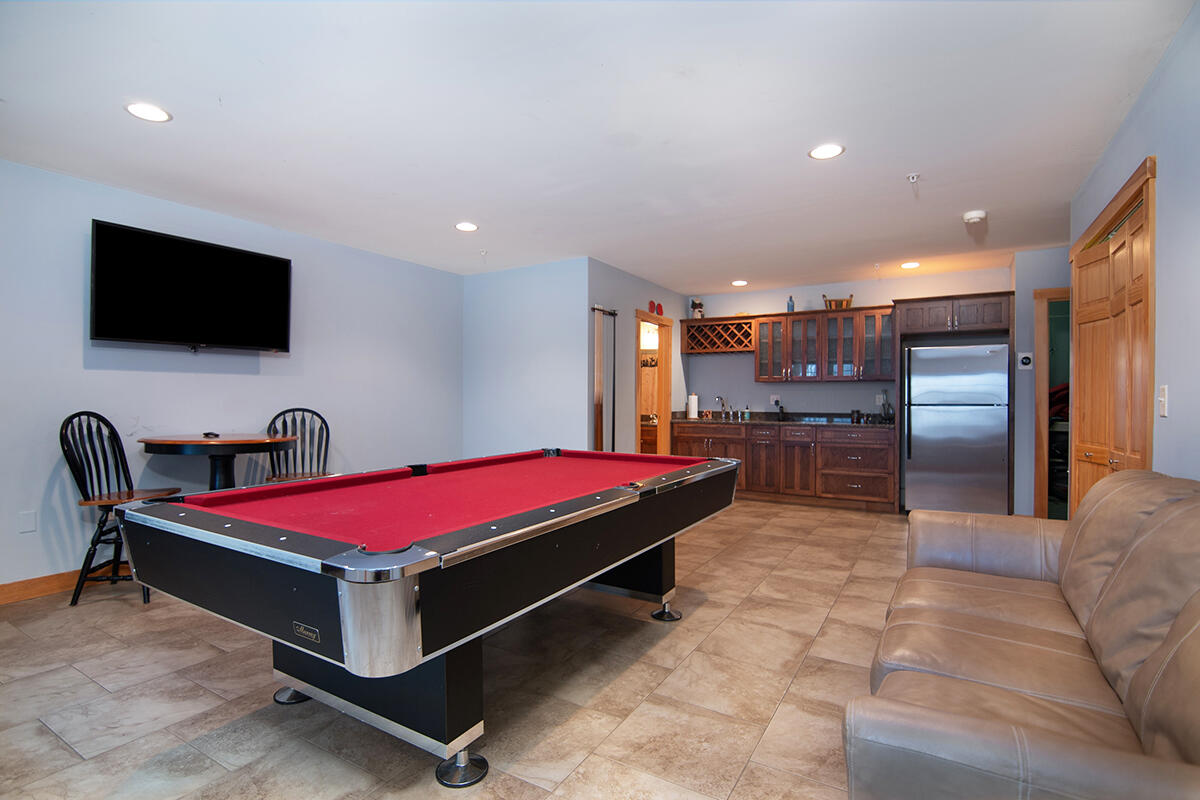 5022 Black Bear Run UNIT 22, Carrabassett Valley, ME, 04947