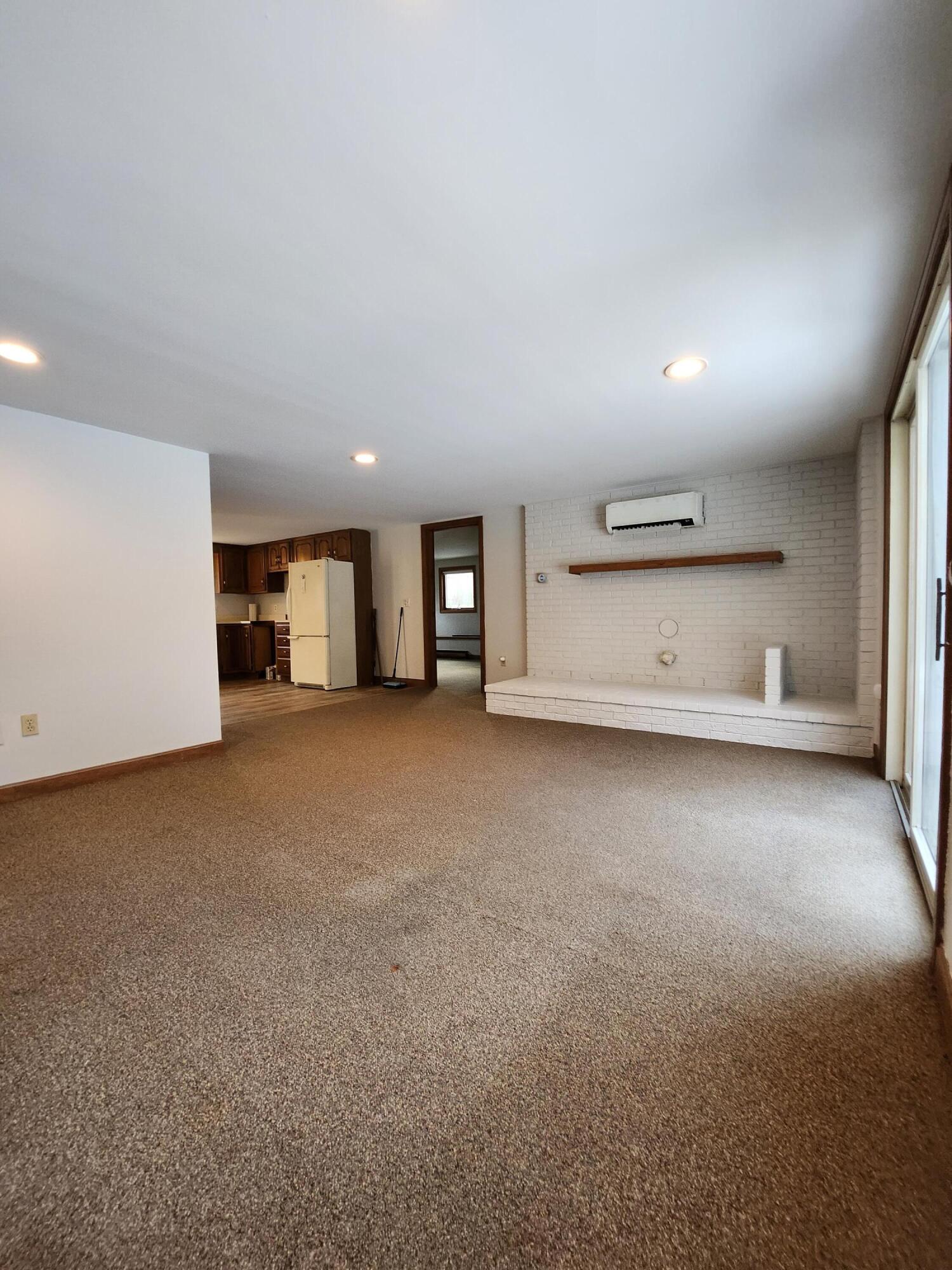 25 Falmouth Road, Falmouth, ME 04105 Unit 3