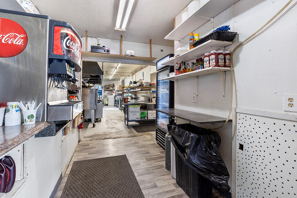 30 Main Street, Belfast, ME, 04915