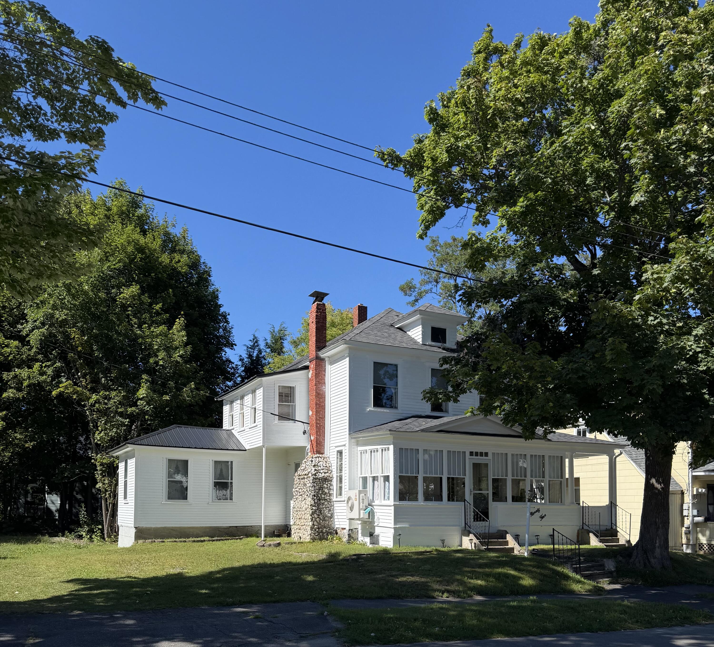 Photo of 95 Elm Street Millinocket ME 04462