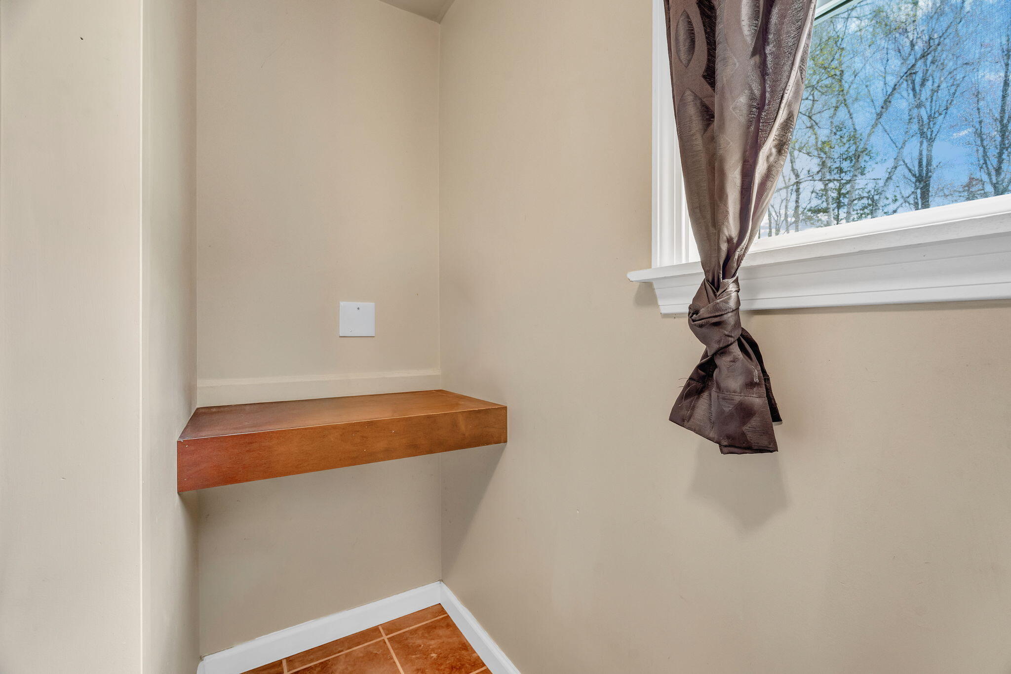 30 Hilliard Street, Old Town, ME, 04468