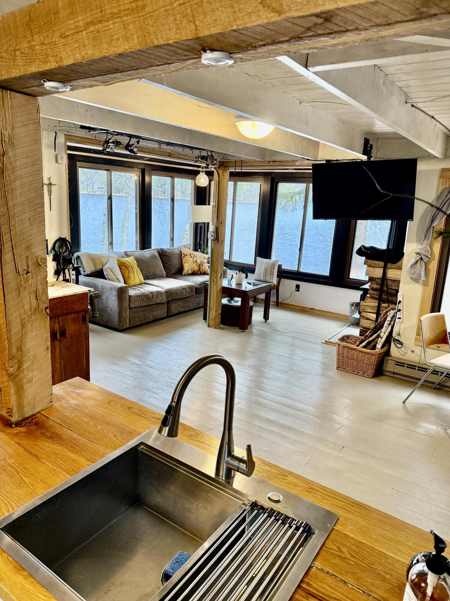 47 Point Lane, Norway, ME, 04268