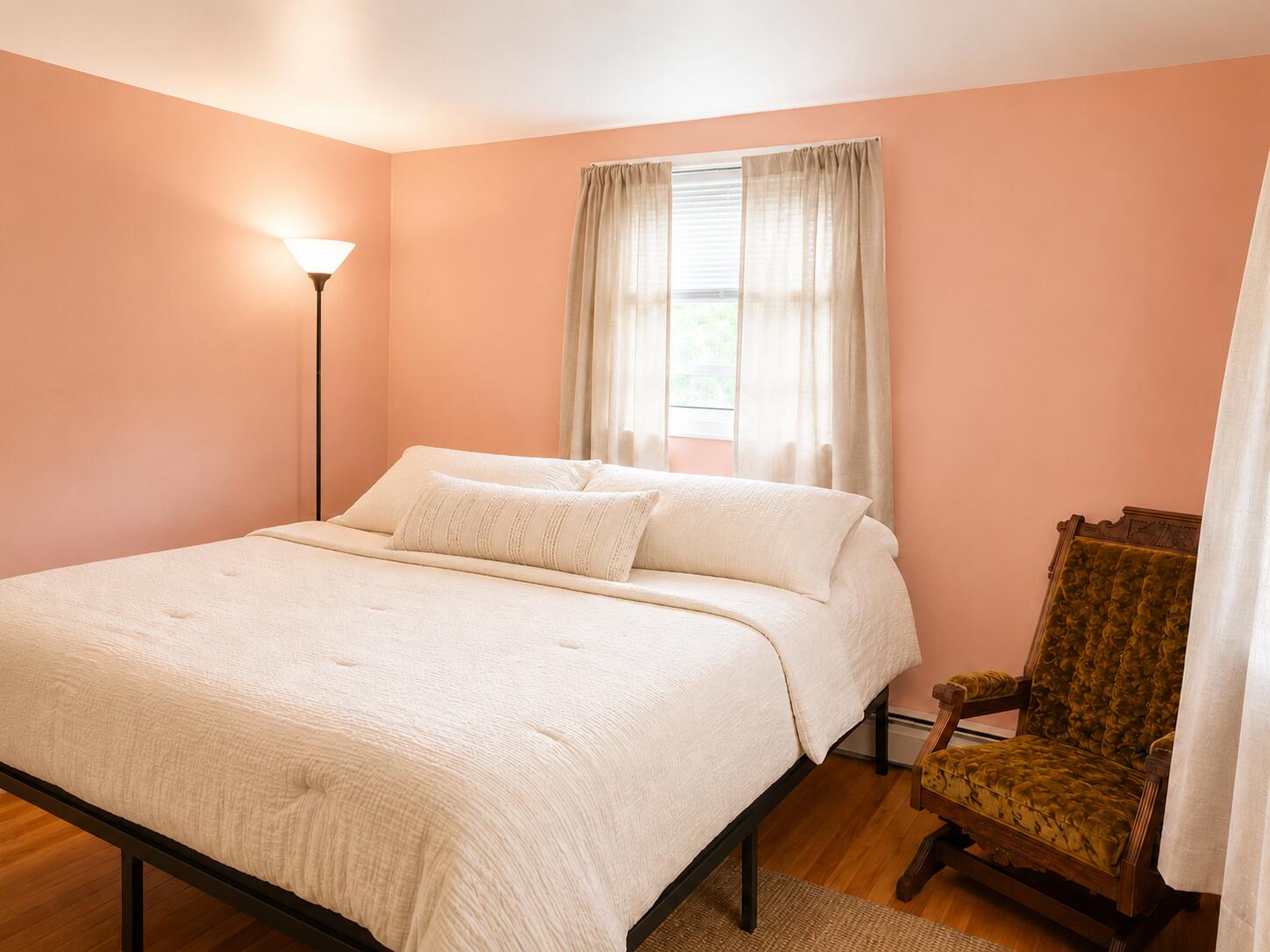 32 Lawn Avenue, Gorham, ME, 04038