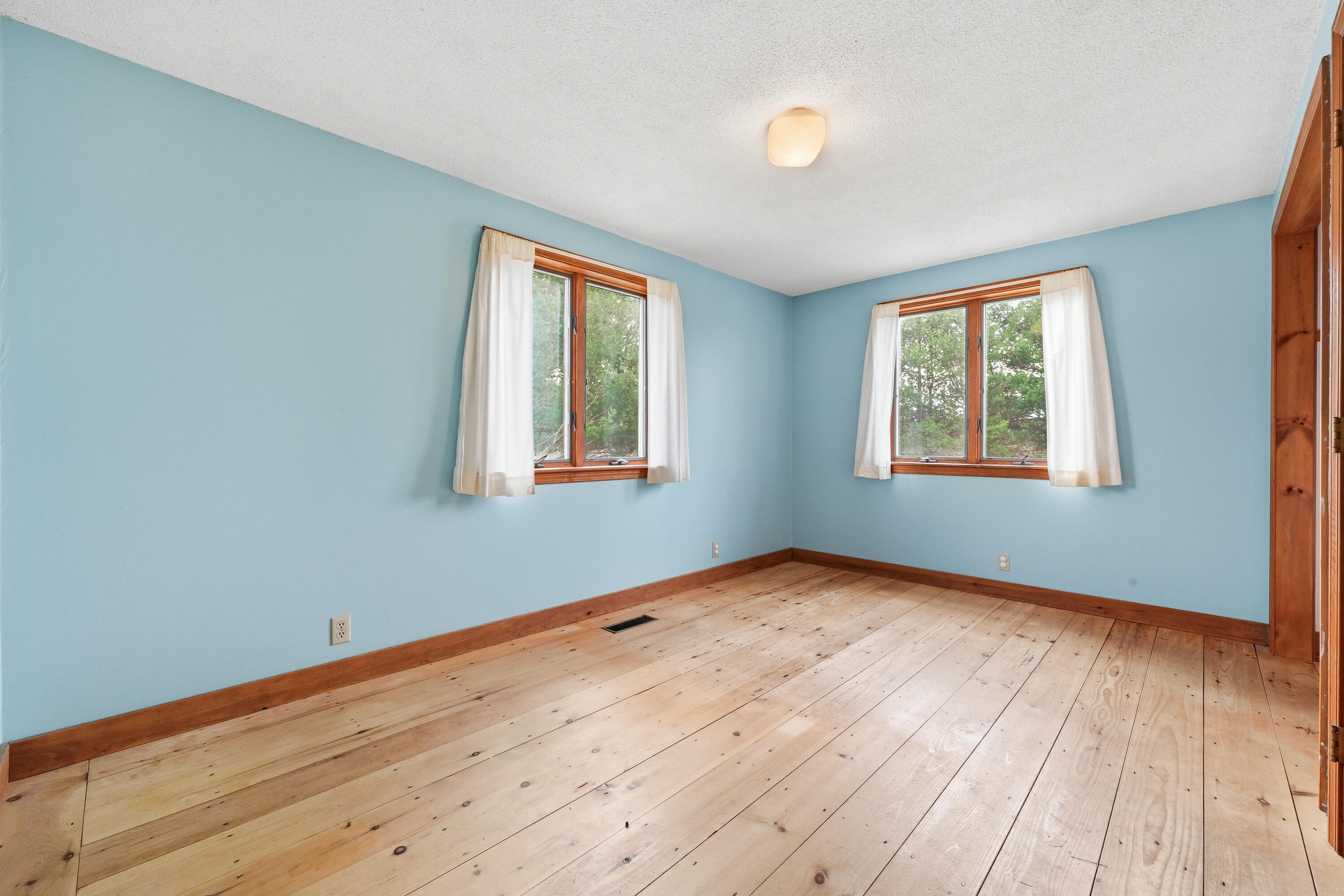 174 W Kingfield Road, Kingfield, ME, 04947