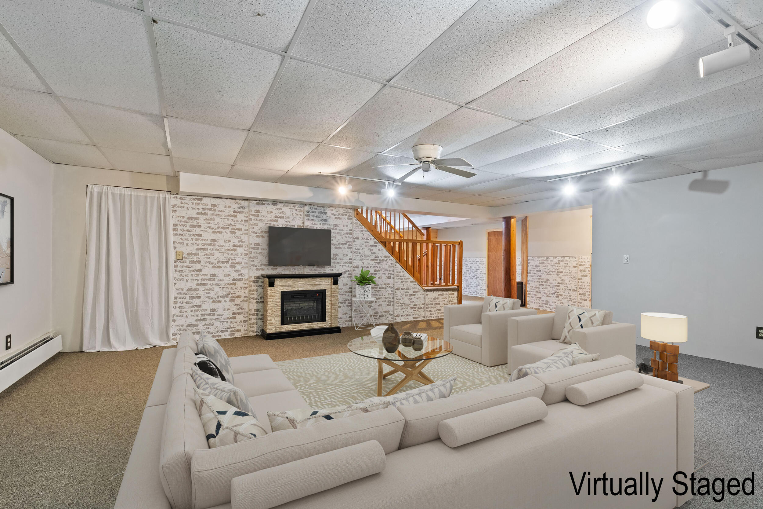 24 Stone House Court, Whitefield, ME, 04353