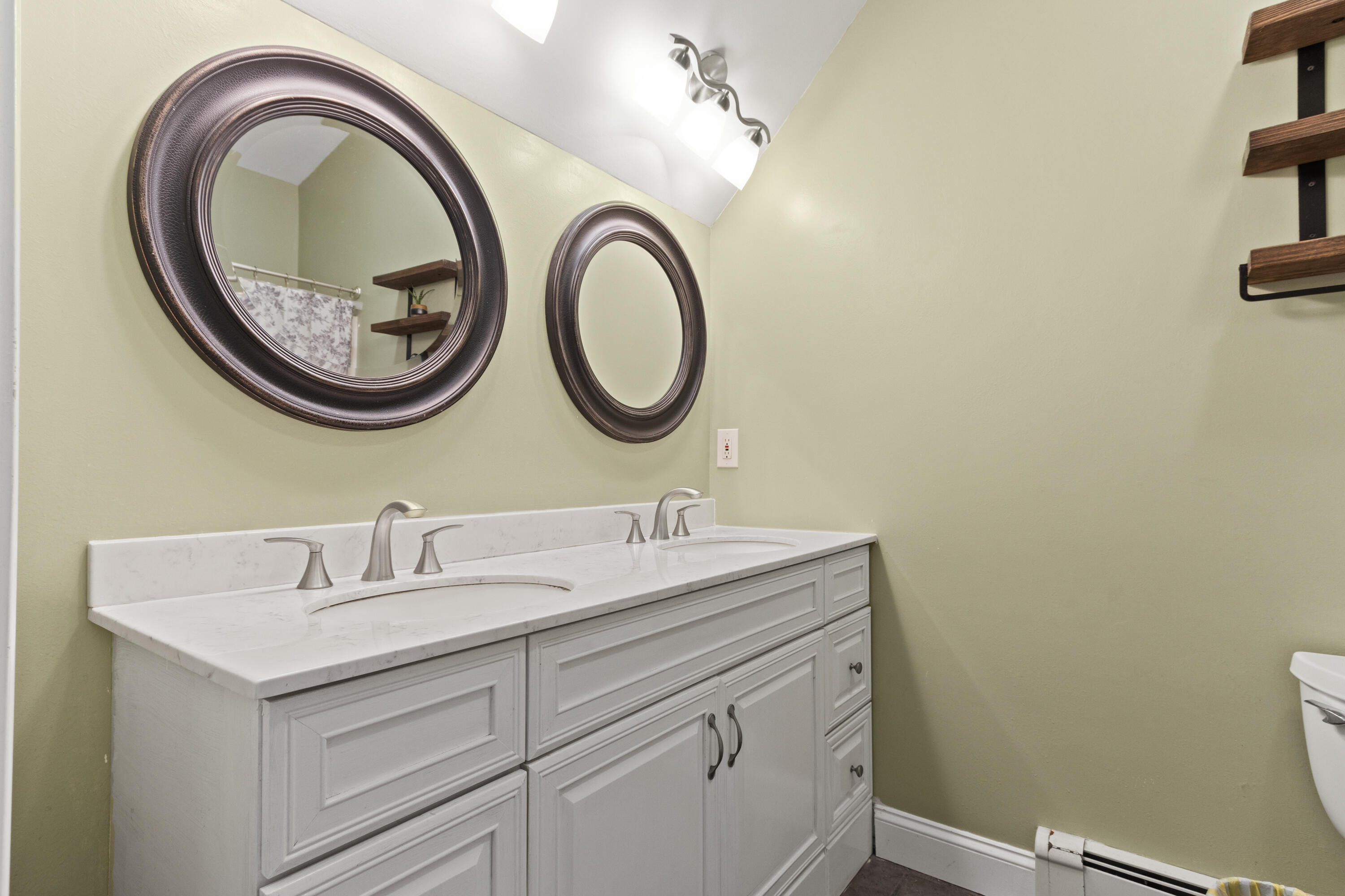 13 Anchor Road, South Portland, ME 04106 20260610fMW-41025