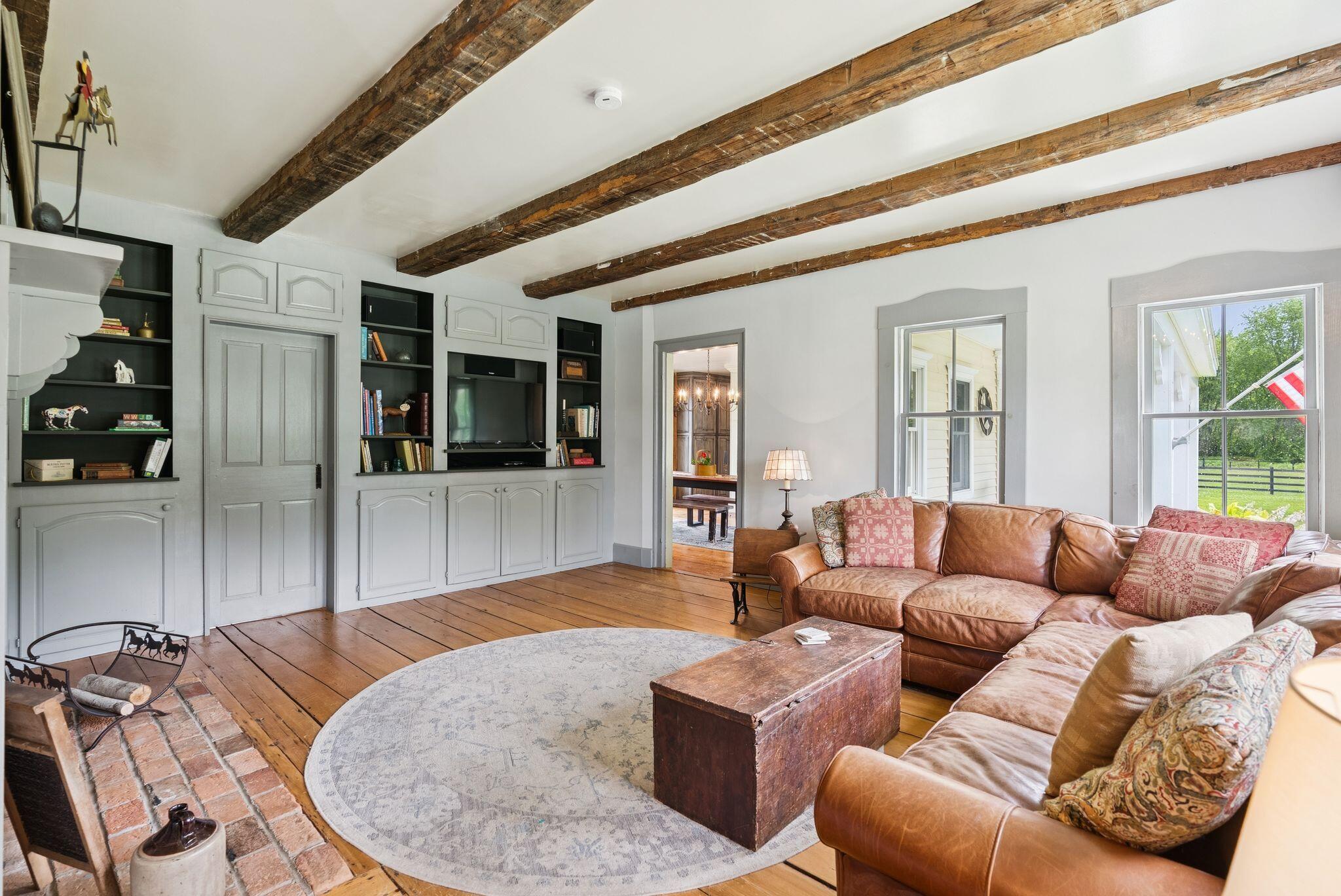 305 River Road, Hollis, ME, 04042