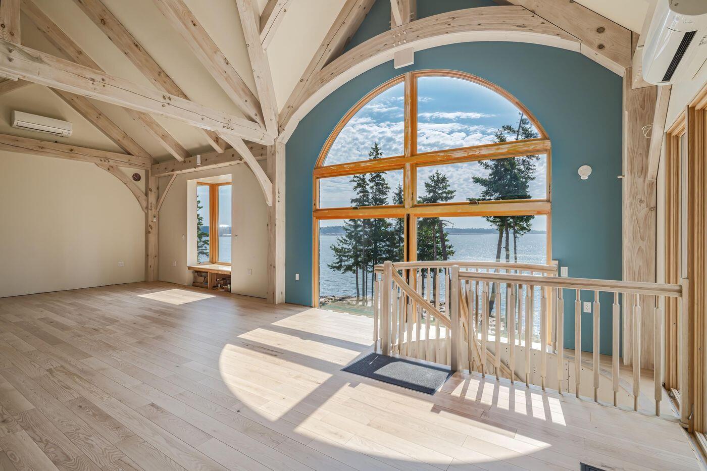 131 Lighthouse Point Road, Gouldsboro, ME, 04607