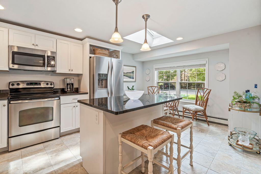 43 Schooner Way UNIT 27, Wells, ME, 04090