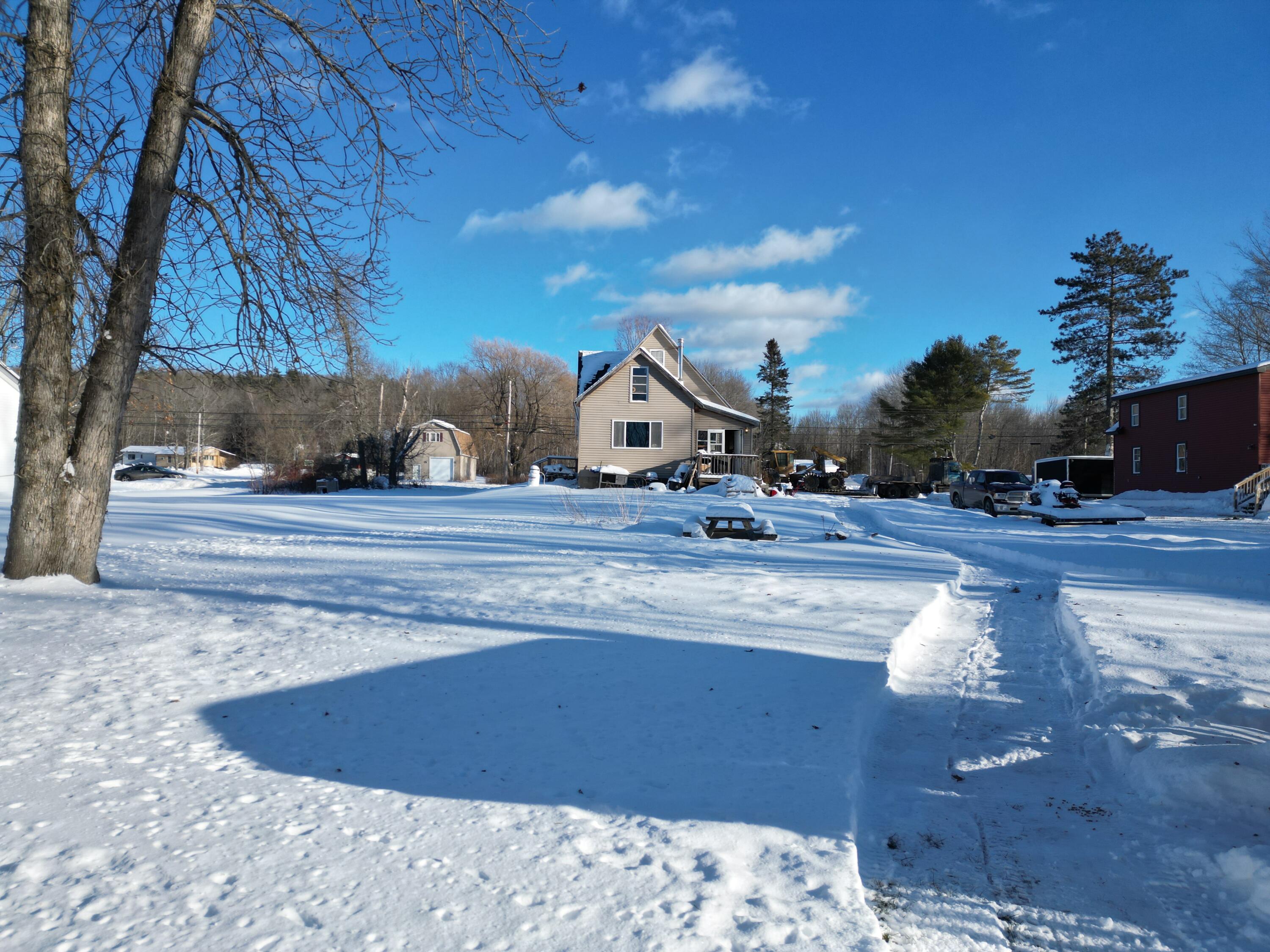 486 Main Street, Lincoln, ME, 04457