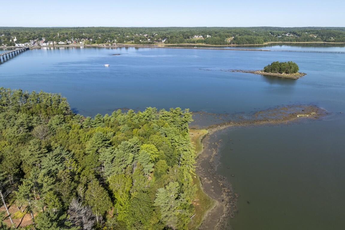 48 US Route 1, Edgecomb, ME, 04556