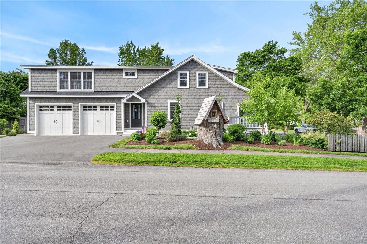 279 W Broadway, Bangor, ME 04401 53-297 W. Broadway-15