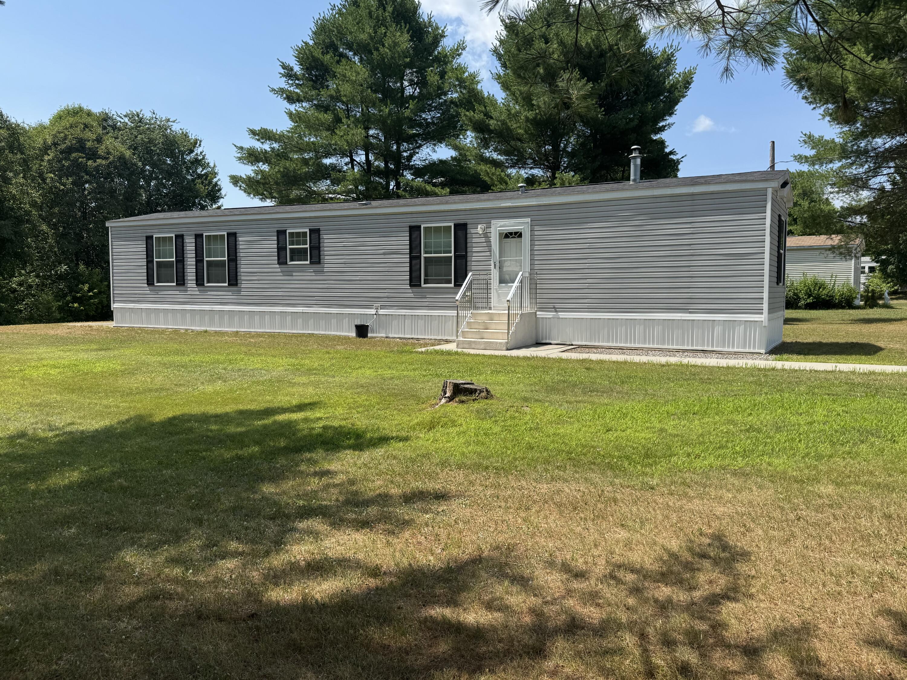 Photo of 84 Pleasant Hill Road Limerick ME 04048