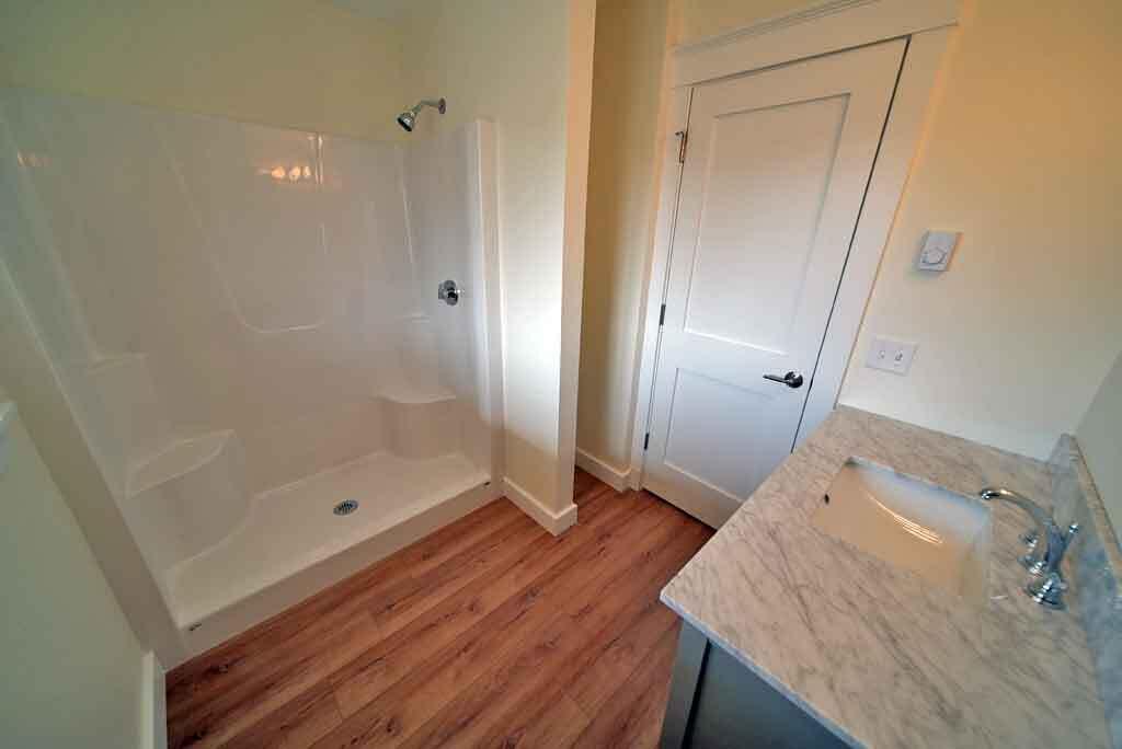 15 Lilac Lane, Houlton, ME, 04730