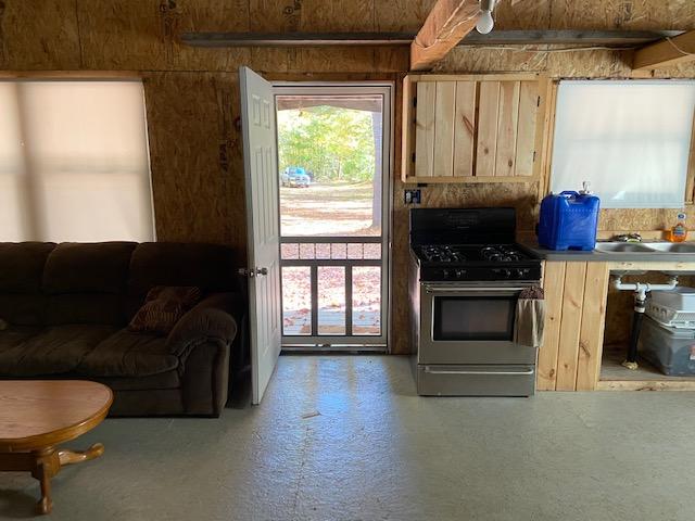 125 Packard Road, Monson, ME, 04464