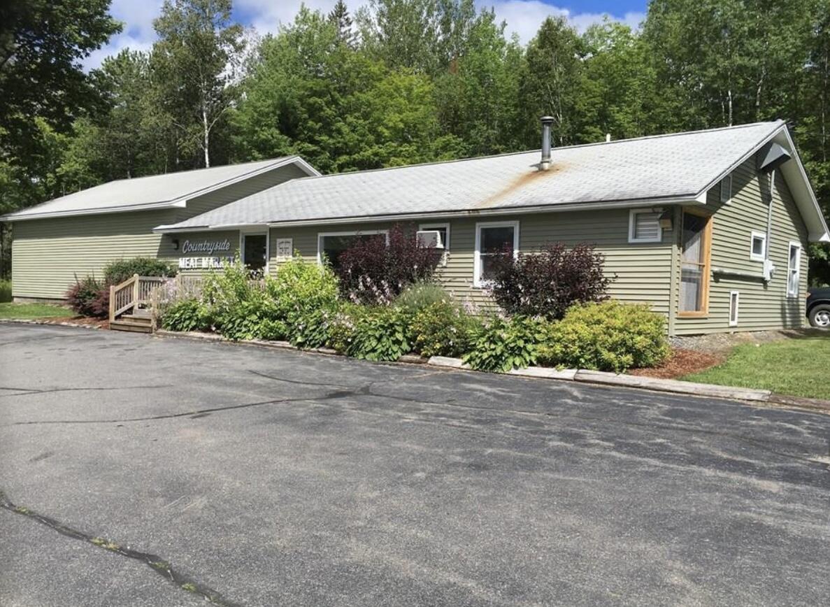 1225 W Main Street, Dover-foxcroft, ME, 04426