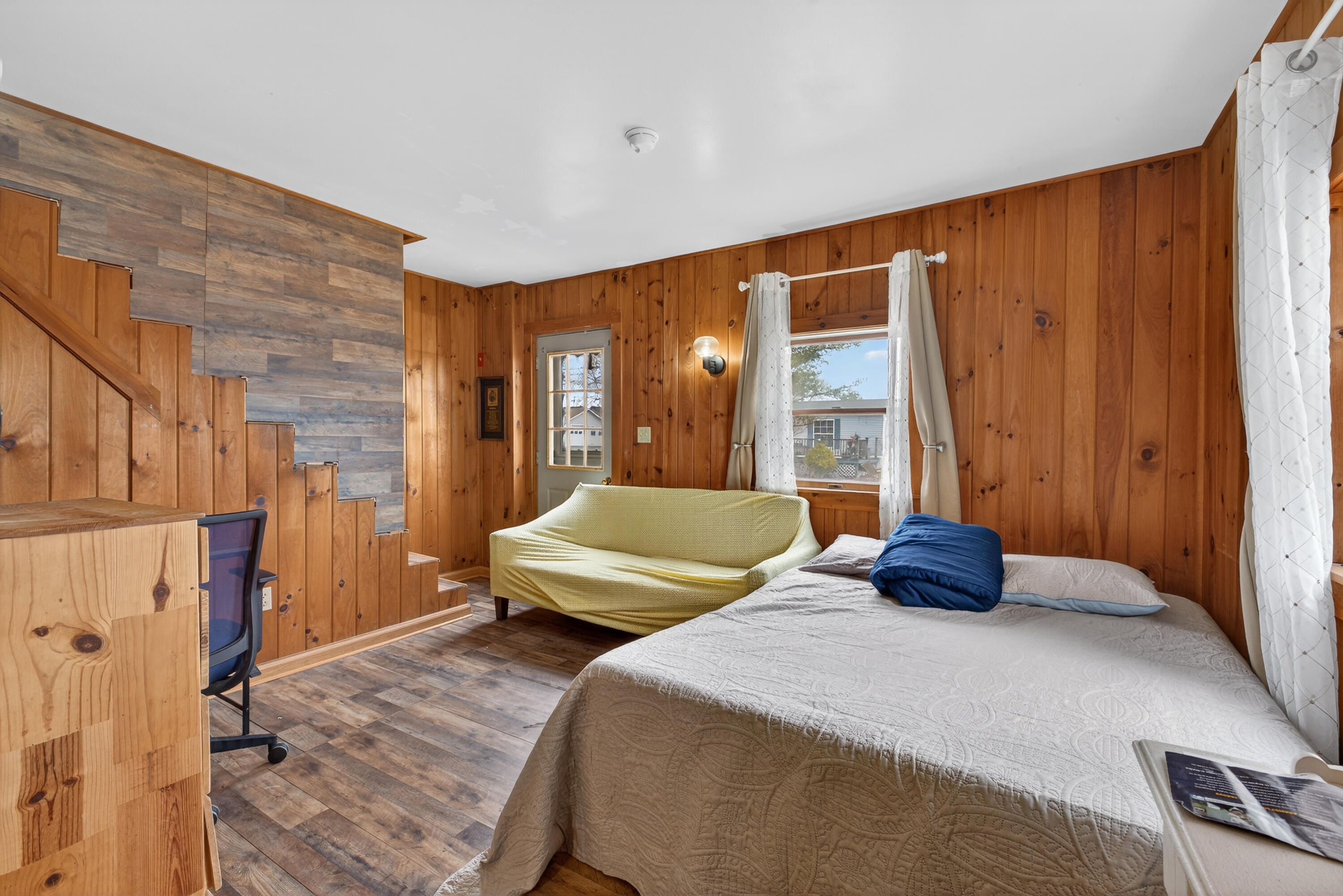 8 Autumn Street, Rockland, ME, 04841