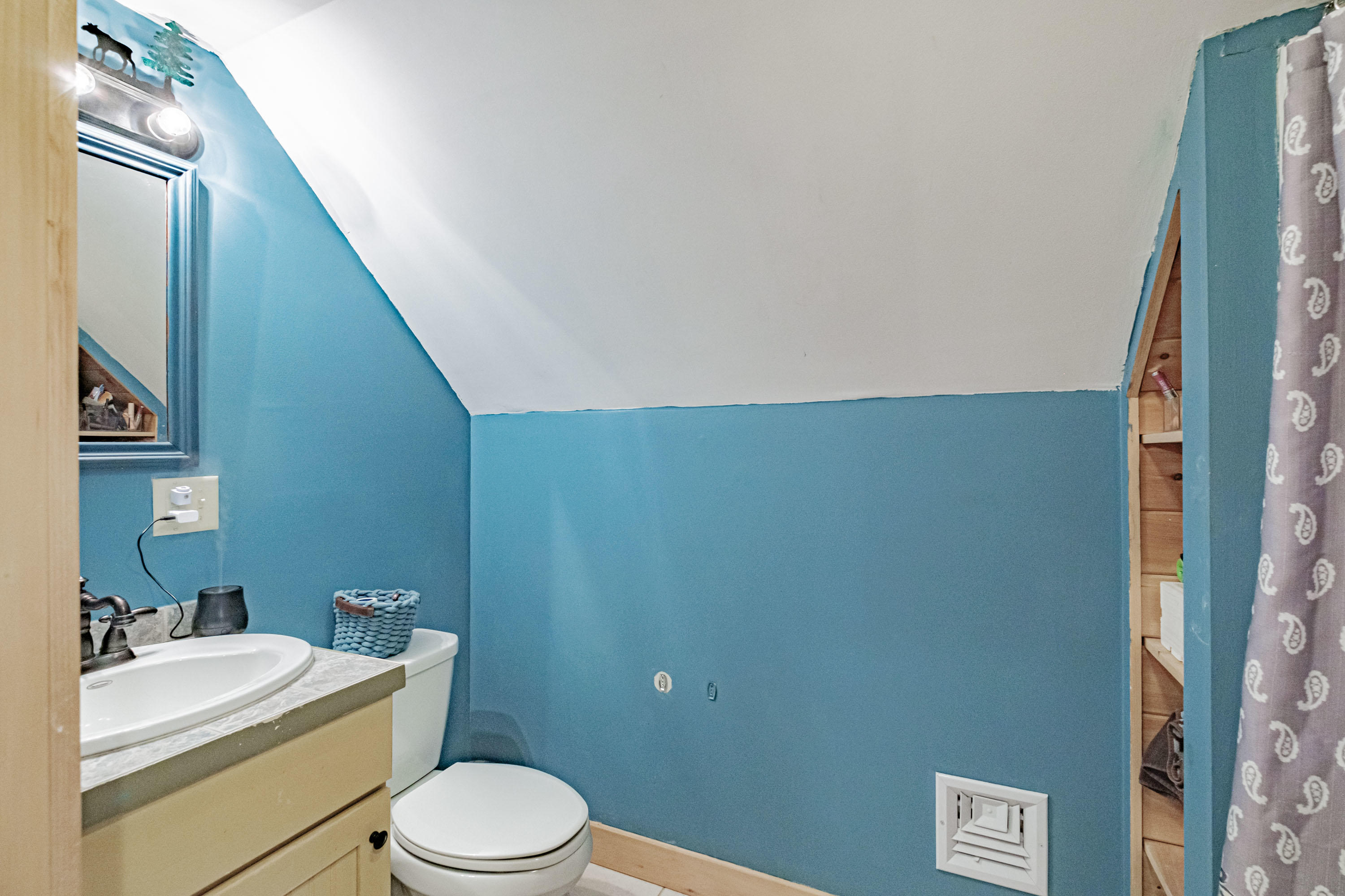 6 Gordon Avenue, Rumford, ME, 04276-4041