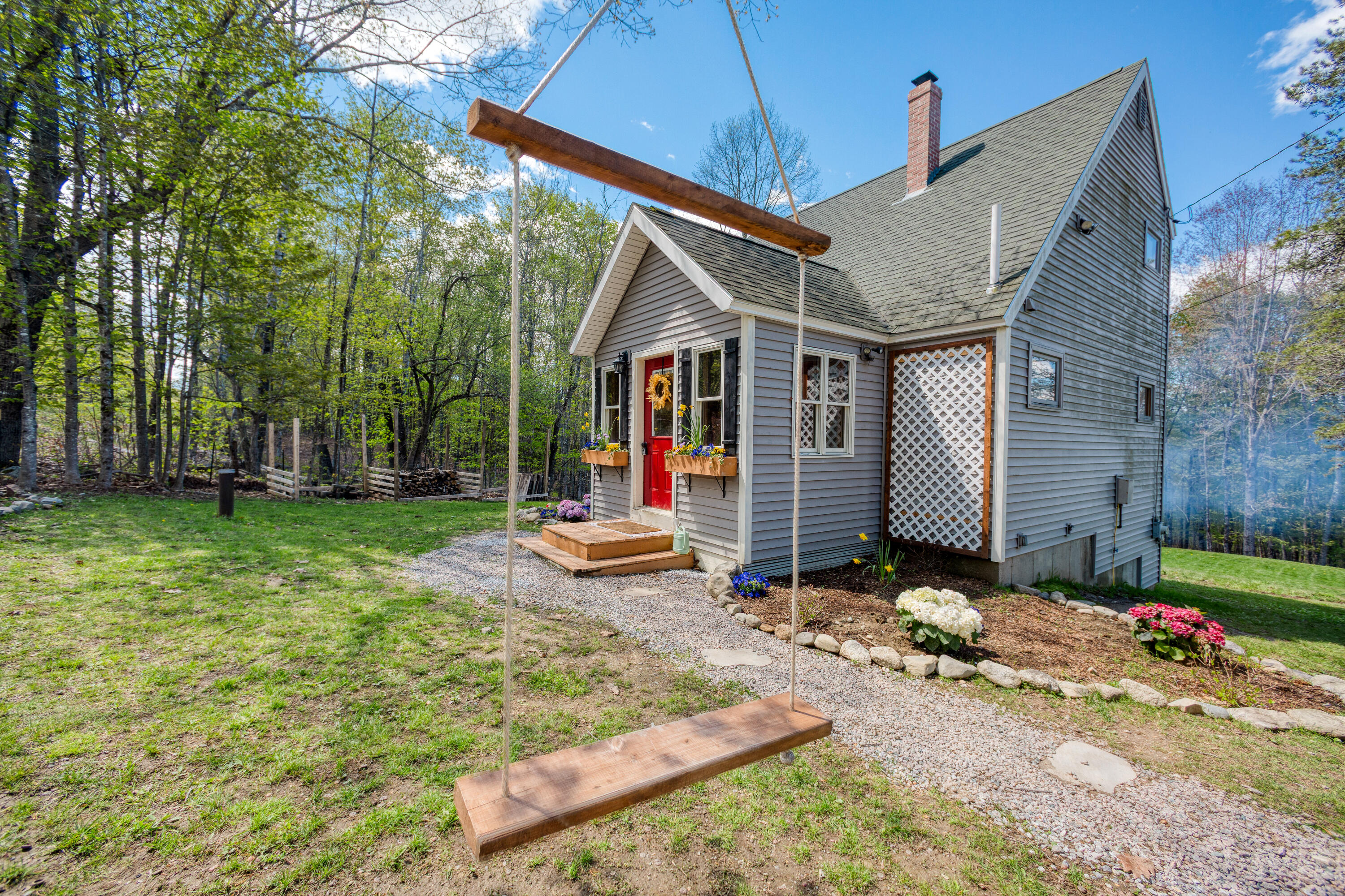 Photo of 406 Pinnacle Road Canaan ME 04924