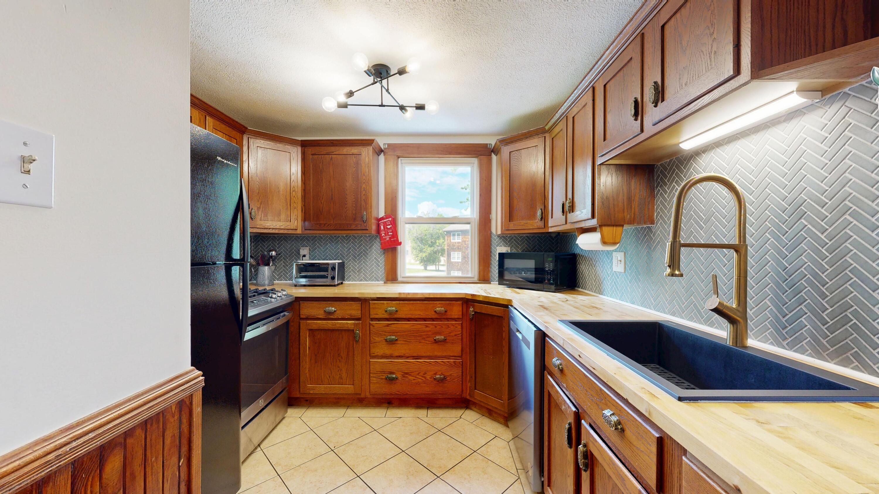 238-Sabattus-Street-Upstairs-Unit-061220