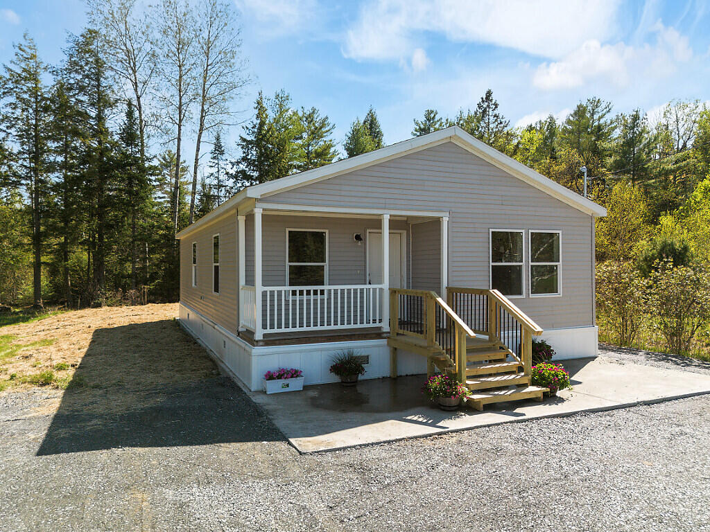 Photo of 11 Cookson Road Burnham ME 04922
