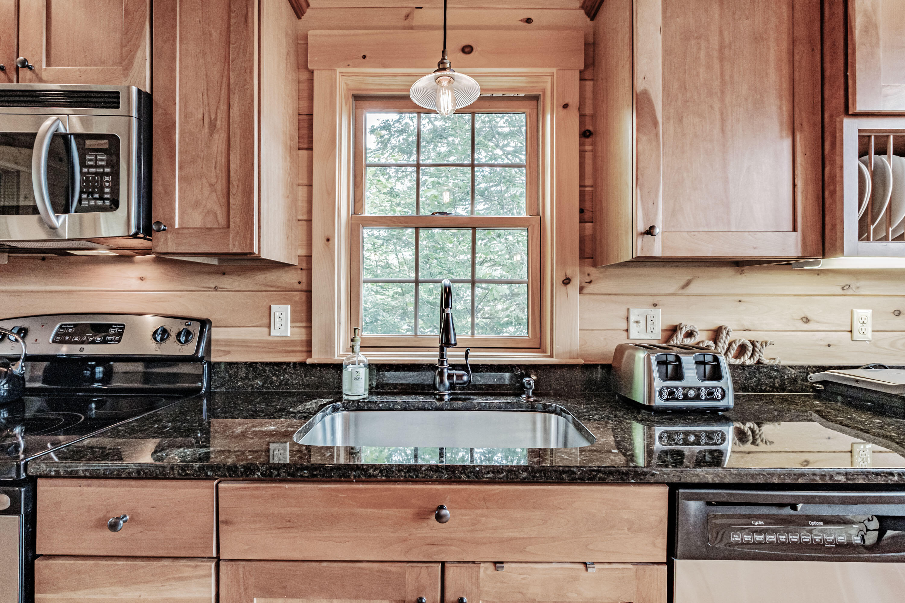 75 Vail Drive, Newry, ME, 04261